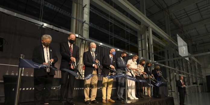 Ribbon-Cutting-Lockheed-Courtland