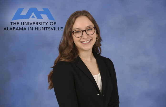 Emily Wisinski, Hollings Scholarship