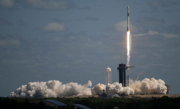 spacex_crew_5_launch_10.5.22