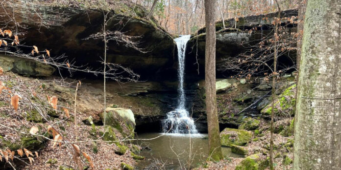 North-Alabama-Land-Trust-Waterfall-1
