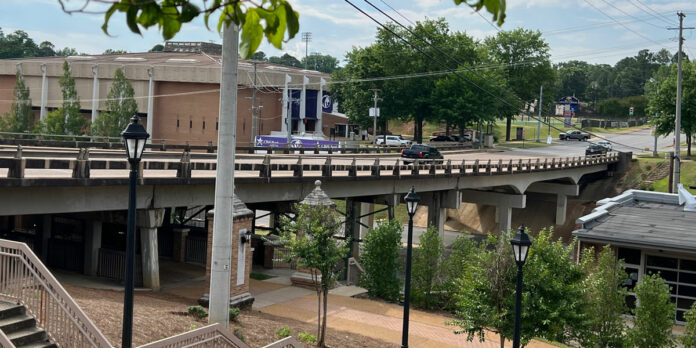 Florence-Pine-Street-Bridge-1