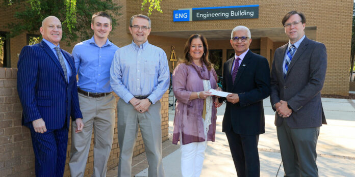 UAH_Engineering_Ventre_Gift-web