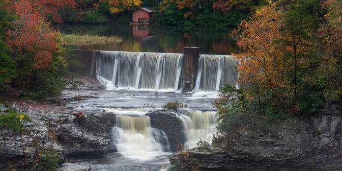 2-Brad-Lackey-DeSoto-Falls-at-DeSoto-State-Park-Cropped