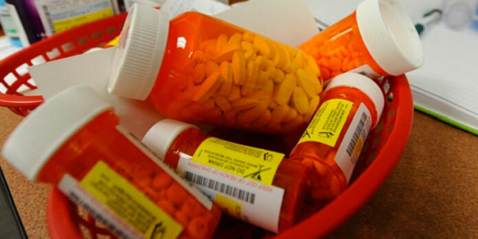 Drug-Abuse-Prescription-Opioid-Pills